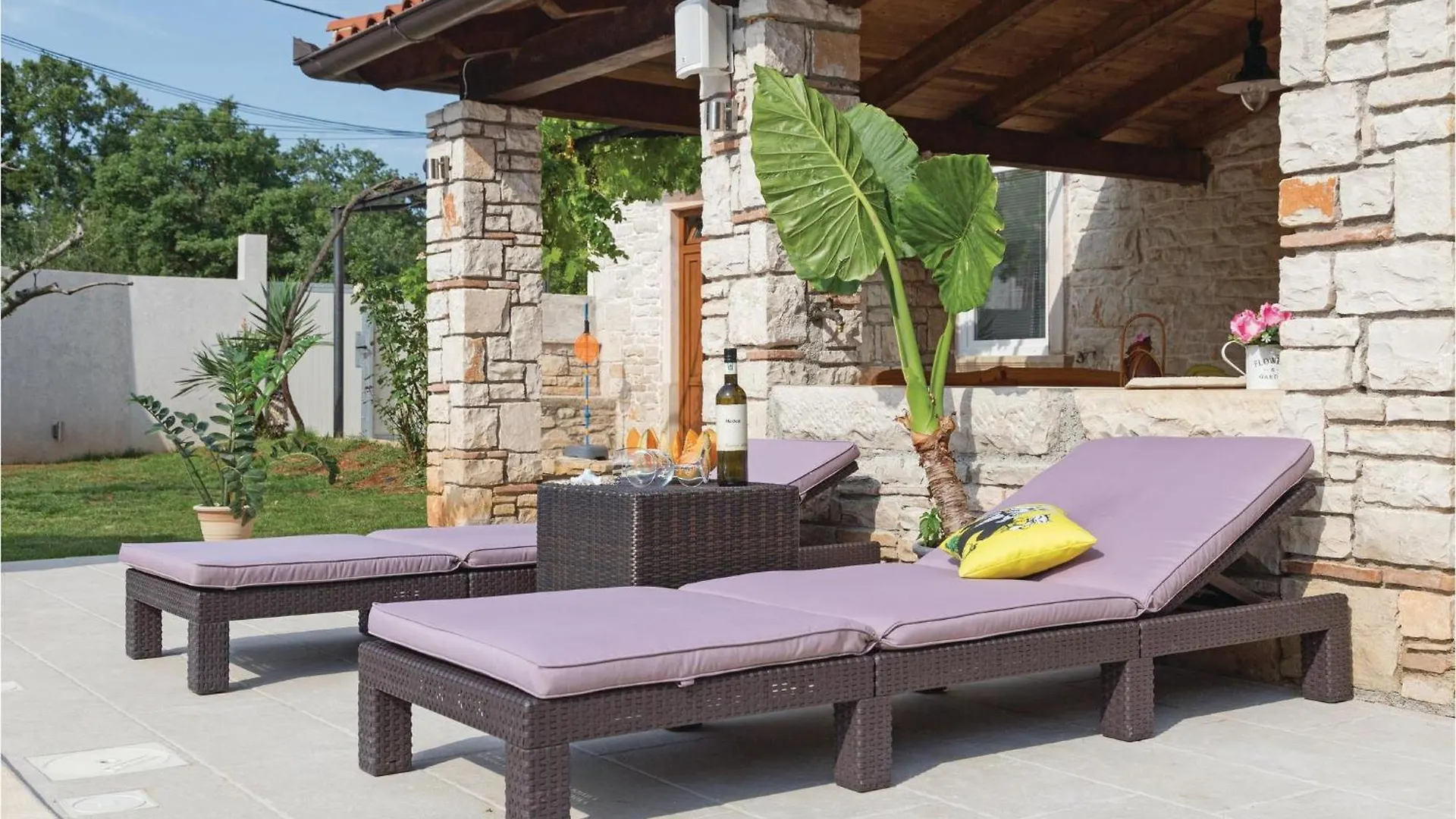 Gorgeous Home In Peruski With Wifi Хорватия