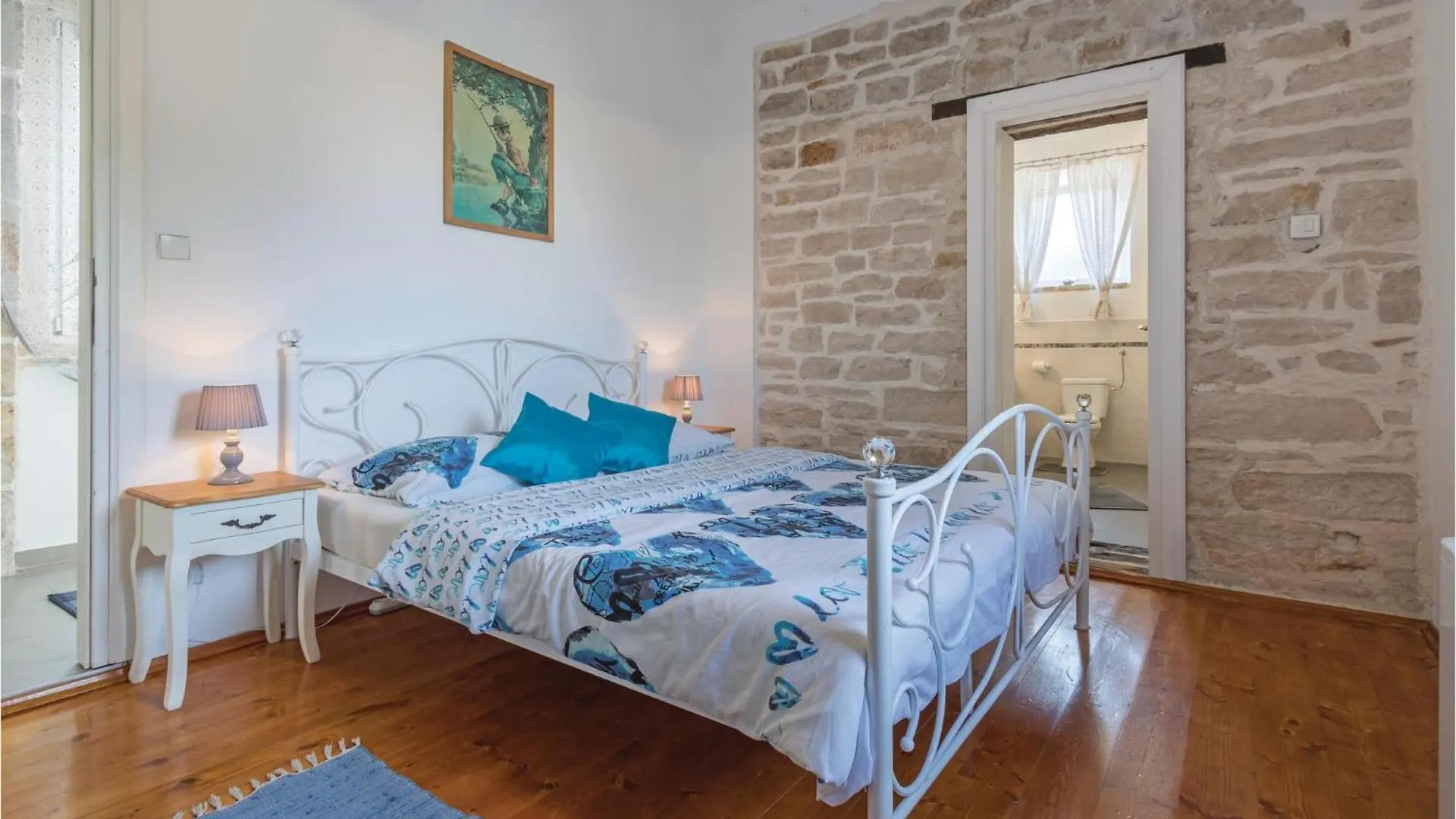 Gorgeous Home In Peruski With Wifi Хорватия